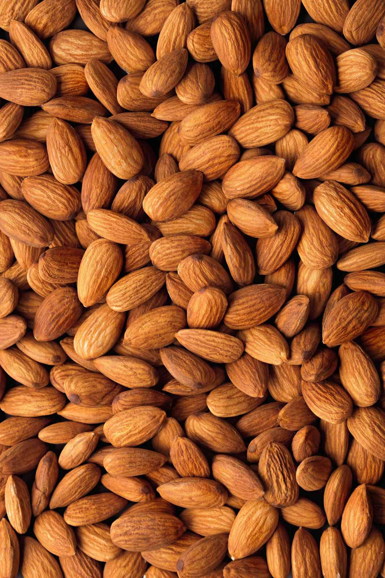almonds gettyimages 683814187 2000 44a06e730fac4c60a10cbb5f9642b589